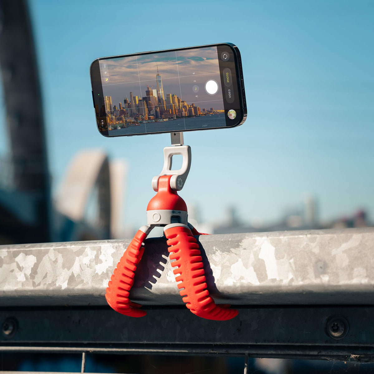 JOBY PodZilla Octo Suction Tripod Red – Flexible Phone Stand